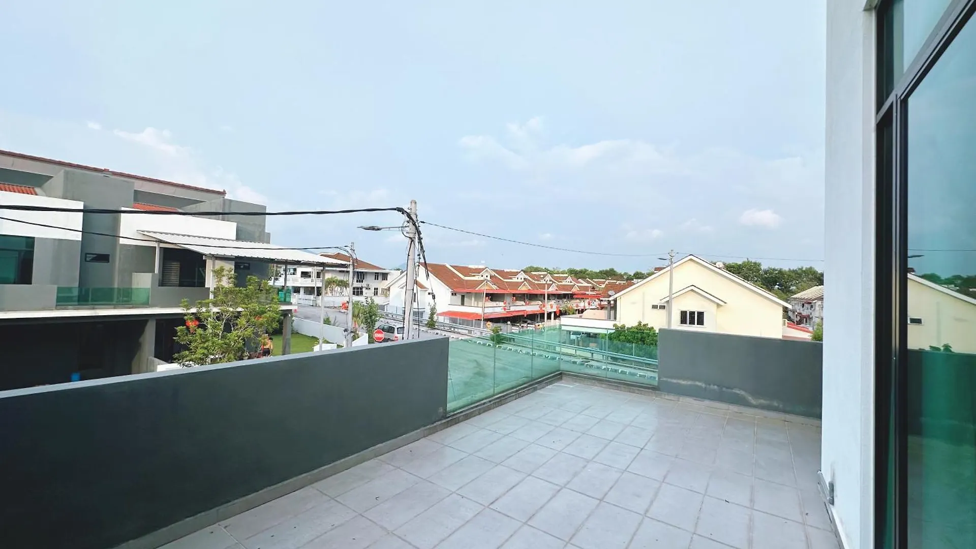 12Pax-4Br3.5Ba2Lvr/Bm/Juru/100In Proj/Autocity/Ikea Simpang Ampat  度假居 Simpang Ampat (Penang)